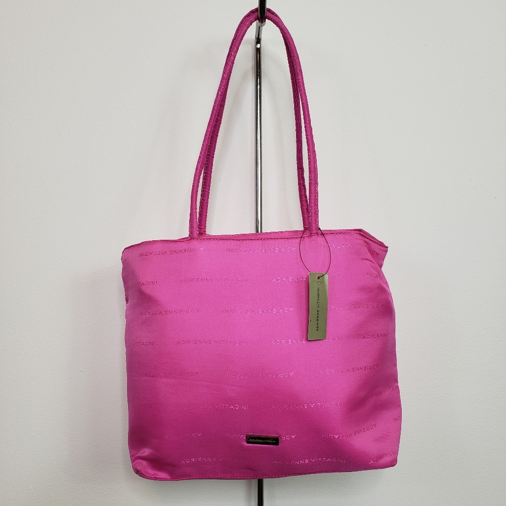NWT-Adrienne Vittadini Jamey fuchsia shoulder tote